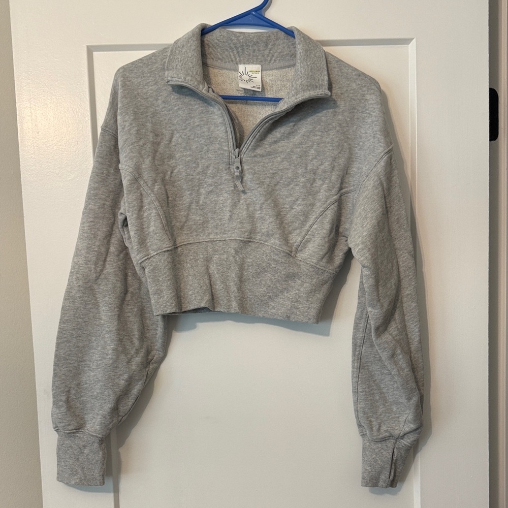 Offline Light Gray Cropped Sweatshirt